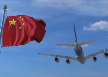 Business Travelers Buy Tickets with Digital Yuan