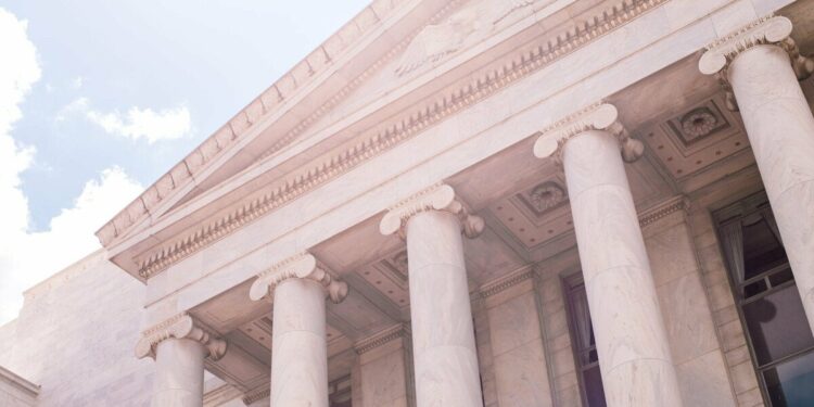 US Government Moves $300 Million Worth of Silk Road Bitcoin – What’s Going On?