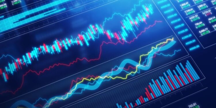 Cathie Wood Expects SEC to Approve Multiple Spot Crypto ETFs Simultaneously – What’s Going On?