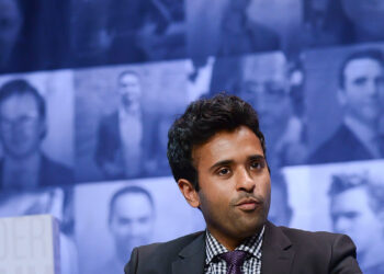 Elon Musk Voices Support for Vivek Ramaswamy: Pro-Crypto GOP Presidential Candidate