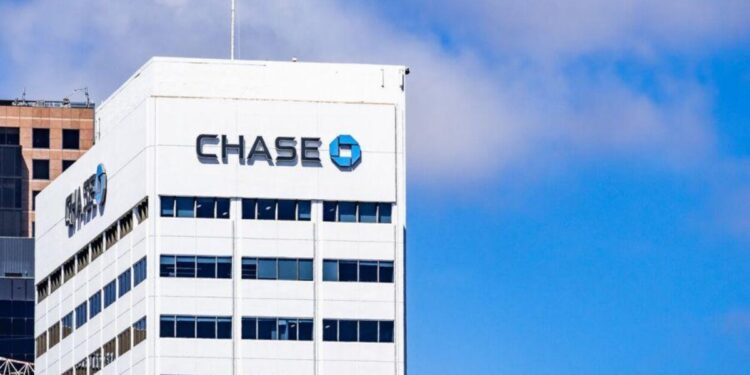Chase Bans Crypto-Linked Payments for U.K. Clients Starting October 16