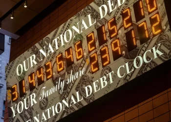 U.S. Government Debt Grows by $275 Billion in One Day