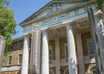 ‘We’re the Rebels!’: NFT Artists Invade London’s Saatchi Gallery