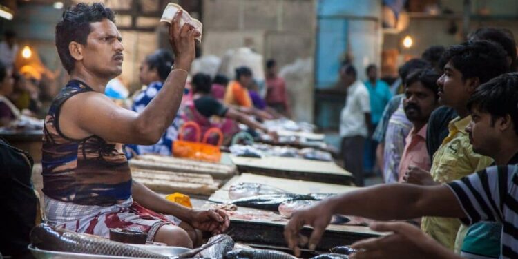 Indian Banks Offer Rewards to Encourage Digital Rupee Adoption