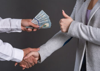 Investor Disagreements Force FloorDAO to Send $2.5 Million to Splinter Faction – What’s Going On?