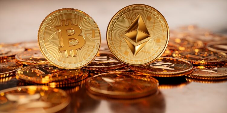 BTC Whales HODL, While ETH Whales Sell ALL
