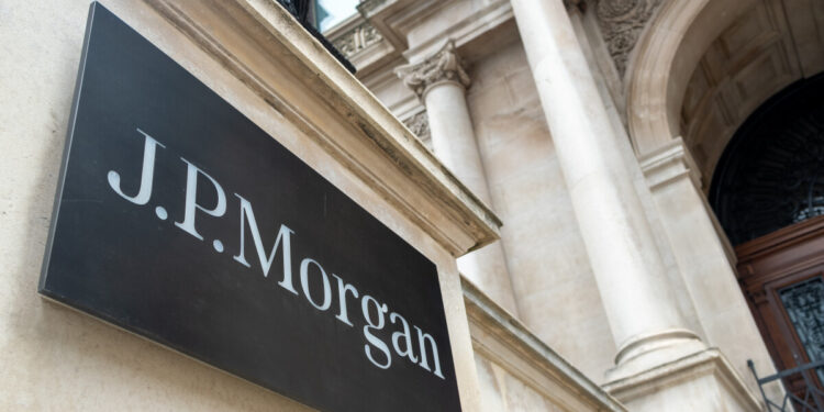 Spot Bitcoin ETF Application Approvals Likely By January 10th, JPMorgan Argues – How High Can the BTC Price Pump in 2024?