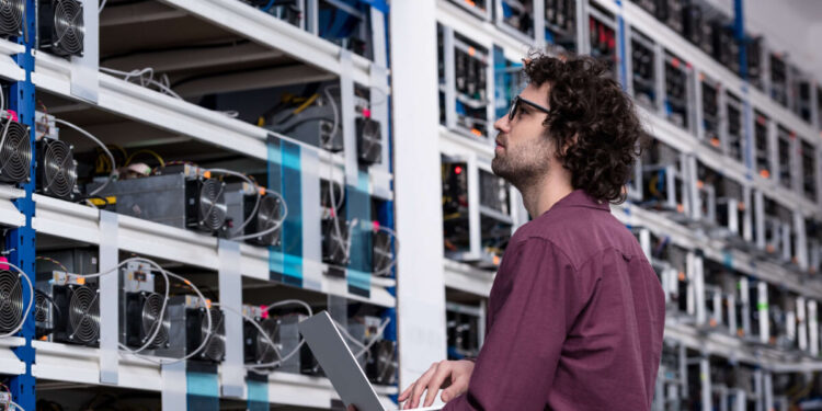 Swiss Company Puts Excess Energy into Bitcoin Mining, Helix Reveals Pre-Launch Futures, TradFi Regulated Credit Union Unveils Crypto Portal, Wirex Introduces Dual-Mode Card