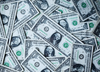 Federal Reserve’s Key Measure Dips, Easing Market Concerns
