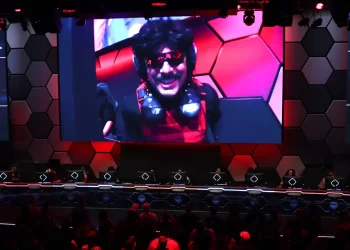 Dr. Disrespect’s ‘Deadrop’ Shooter Unveils Cars, Racing Battles at Vegas Event