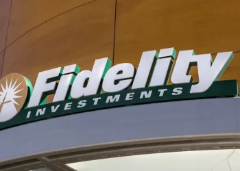 Fidelity Joins BlackRock in Race for Ethereum ETF