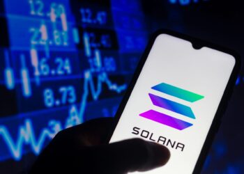 Solana Price Tumbles: Inside SOL’s Sudden Downturn