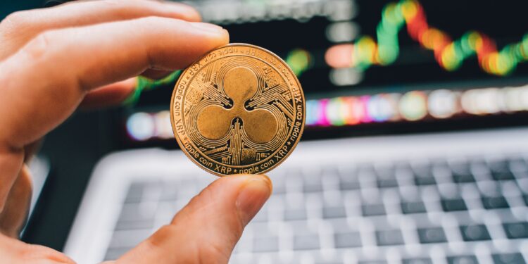 Crypto Analyst Predicts XRP Price Will Reach $1.35