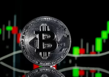 Crypto Analysts Warn Investors to Watch Out for Buy Zones