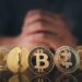 Senior Analyst Says These Altcoins Will Make a Move Soon