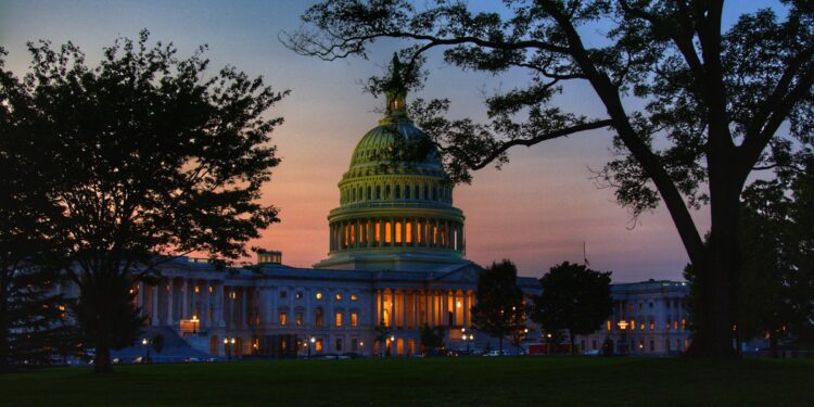Crypto Think Tank Rebels Against This US Senator, Here’s Why