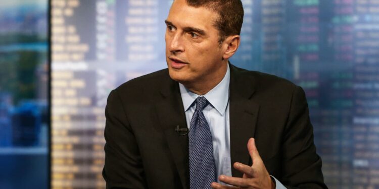 Jim Bianco Criticises Bitcoin ETFs, Arguing They Undermine Decentralisation Efforts
