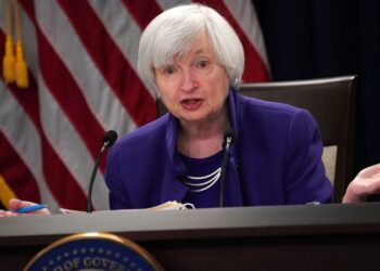 US Treasury Secretary Calls for Regulation of Stablecoins and Non-Security Assets
