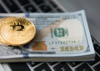 Bitcoin, Ethereum End the Week Strong After Rocky Start