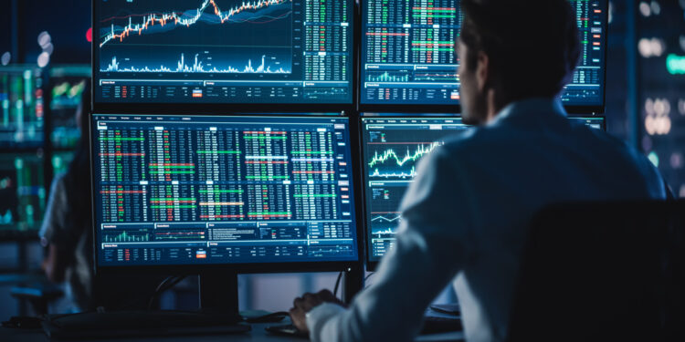 Crypto Trader Says We Have Finally Entered Phase of ‘Hope’