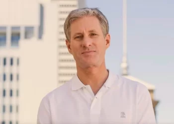 Ripple Co-Founder Reports $112M XRP Theft Amid Price Drop