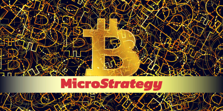 Analysts Warn Against MicroStrategy’s Bitcoin Debt Acquisition