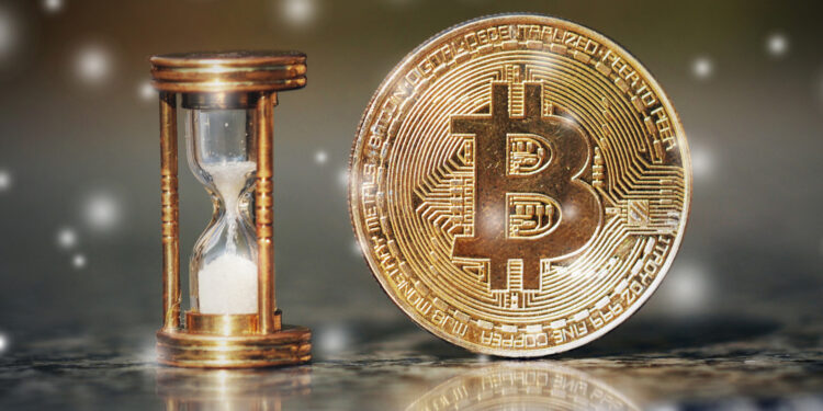 Dormant Bitcoin Wallet Awakens After 14 Years, Transfers 50 BTC to Exchange