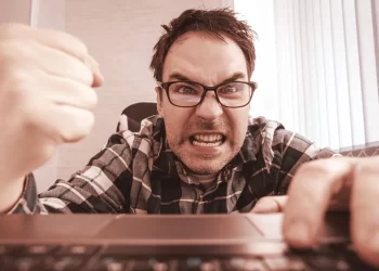 Friend.tech Community in Uproar Amid Token and V2 Launch