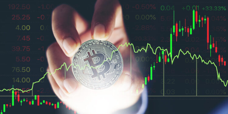 Glassnode Report Suggests Big Price Move Ahead For Crypto, Despite Moderate Capital Flow