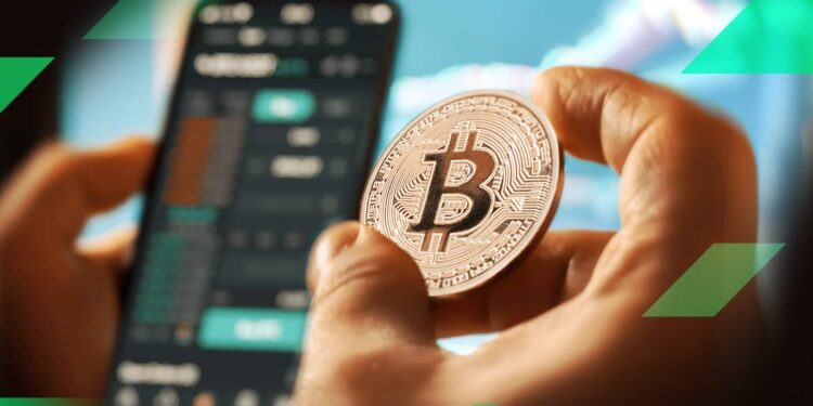 Bitcoin Long-Term Holders Buy The Blood, Snatch Up 70,000 BTC