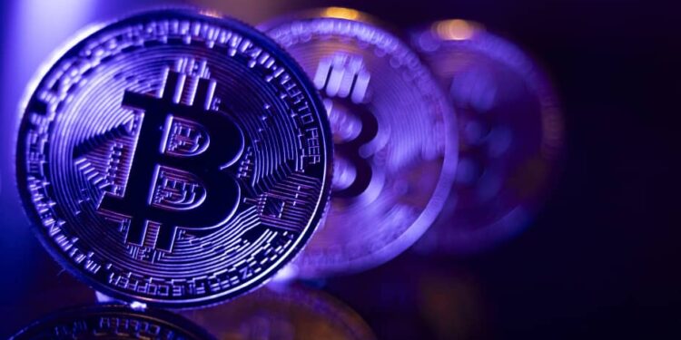 Forget Fear, Embrace Greed? Bitcoin Sentiment Turns Red Hot