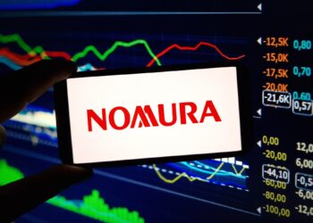 Over Half of Japanese Investment Managers to Adopt Cryptocurrencies, Survey Reveals