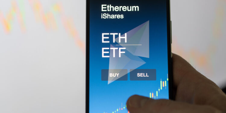 US Spot Ether ETF Launch Delayed as SEC Reviews Applications; Analysts Predict Mid-July Debut