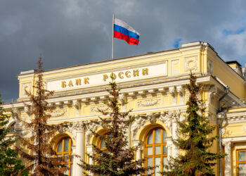 Russia Ponders Crypto Use Amid International Money Transfer Challenges