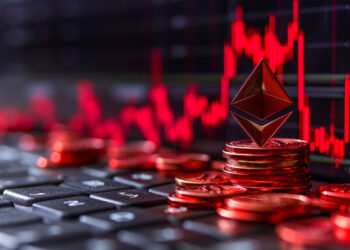 ETH Dips as Analysts Predict More Trouble Ahead Post ETF Launch