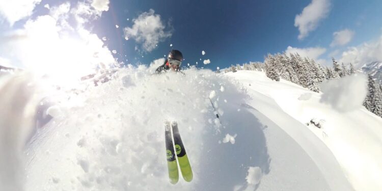 Will AVAX Break Out And Reach $65?