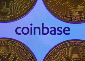 Coinbase Challenges SEC’s Proposal on DEX Regulation, Citing ‘Irrational’ Analysis and Threat to Innovation