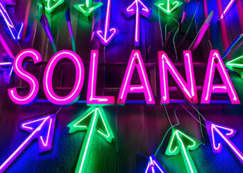 Solana Temporarily Recovers From 18% Drop, Dogwifhat, Arweave, Beam Post Biggest Losses