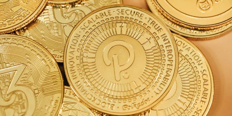 Altcoin Market Cap Surges Past 200-Day EMA: Is Altseason Finally Here?