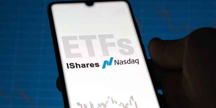 iShares Bitcoin ETF Options to Curb Volatility and Expand Investor Base, Says Galaxy Digital