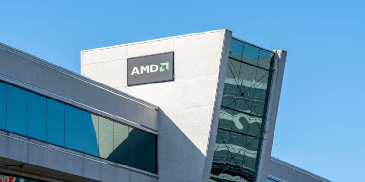 AMD Unveils Alveo V80 Accelerator for Enhanced HPC and AI Performance