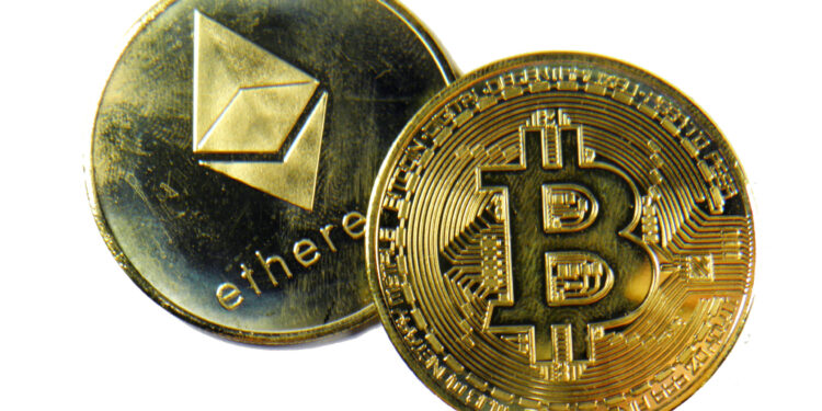 ETH Gains Despite Expert Warning on ETF Inflows vs True Dominance