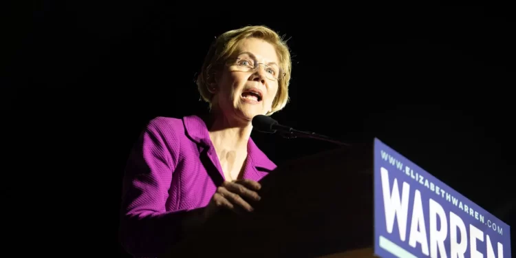 Elizabeth Warren Demands David Sacks Prove He Isn’t ‘Directly Profiting’ From Trump Crypto Policies