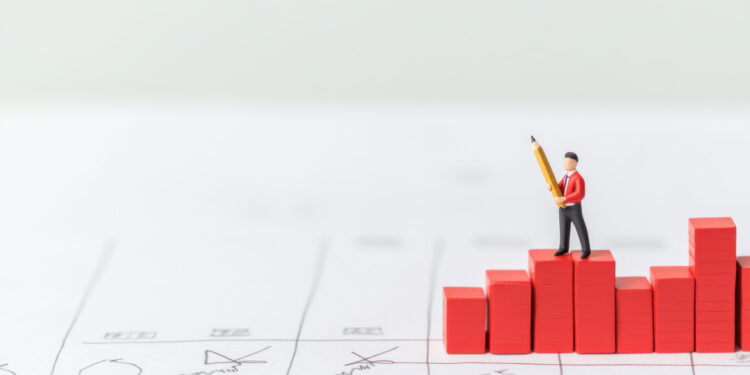 Rising Institutional Interest Favours XRP Over SOL, Survey Shows