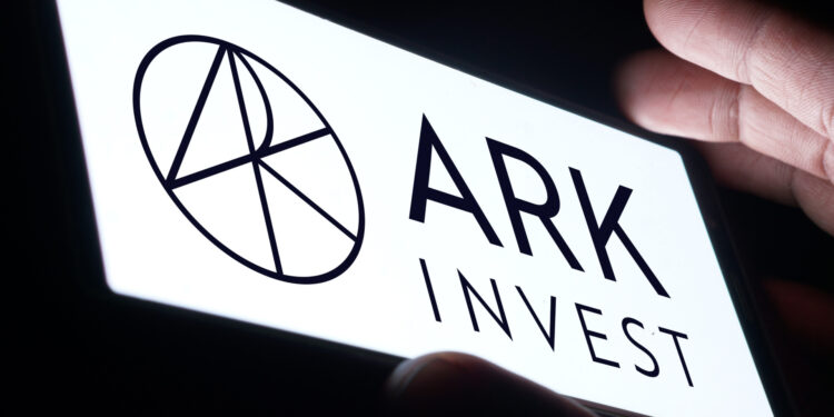 ARK Invest Adds Staked Solana Exposure to Innovation-Focused ETFs