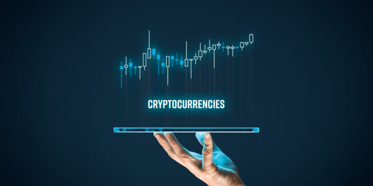 Standard Chartered and Deutsche Bank Eye US Crypto Comeback Amid Regulatory Shift