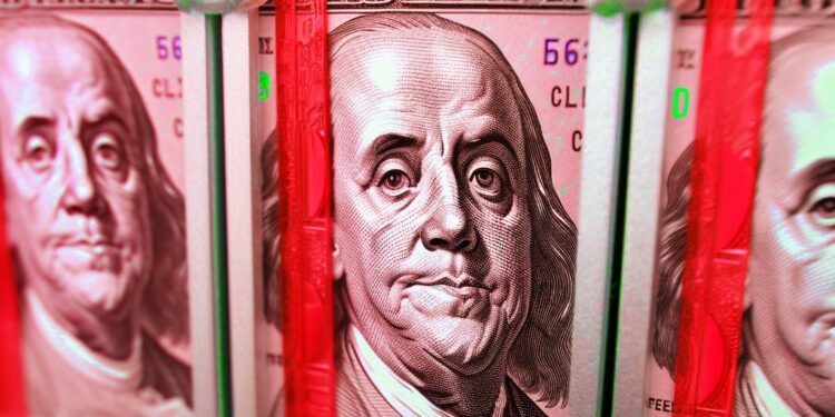 Trillion-Dollar Bank Paying $510,000,000 Fine After ‘Conspiring To Hide’ $4,000,000,000 From IRS