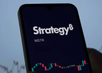 Strategy Doubles Down on Bitcoin, Adds 705 BTC for US$75 Million