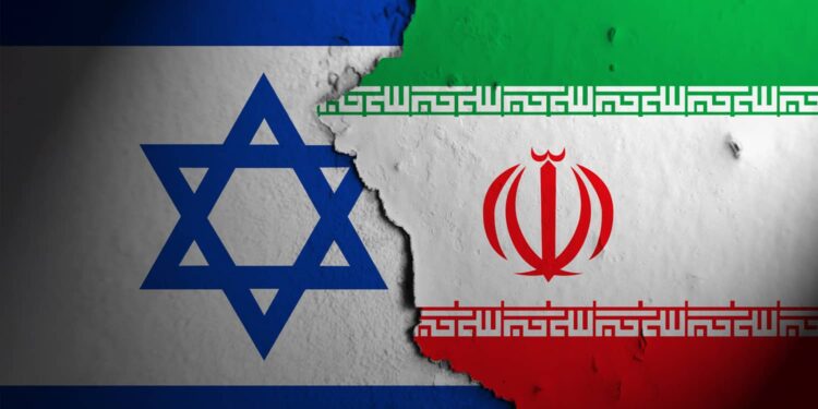 Bitcoin Forms Descending Triangle Amid Israel-Iran Tensions