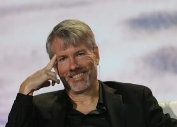 Bitcoin To $1M? Michael Saylor Laughs Off Crypto Winter Fears
